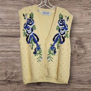Vintage open knit hand embroidered floral button front vneck sweater vest sz L